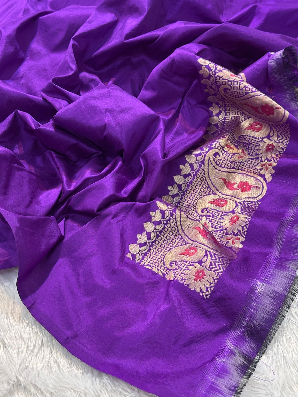 Royal Purple Pure Katan Silk Handwoven Banarasi Saree