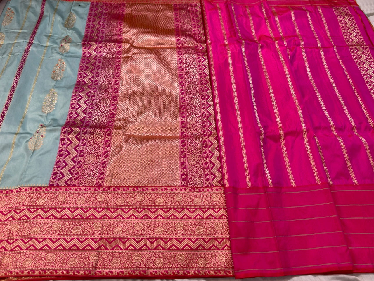 Sea Blue Pure Handwoven Banarasi Katan Silk Saree (Ektara)