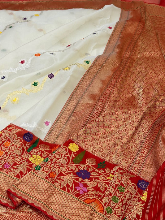 Off-White Kora Organza Ektara Handwoven Banarasi Pure Silk Saree