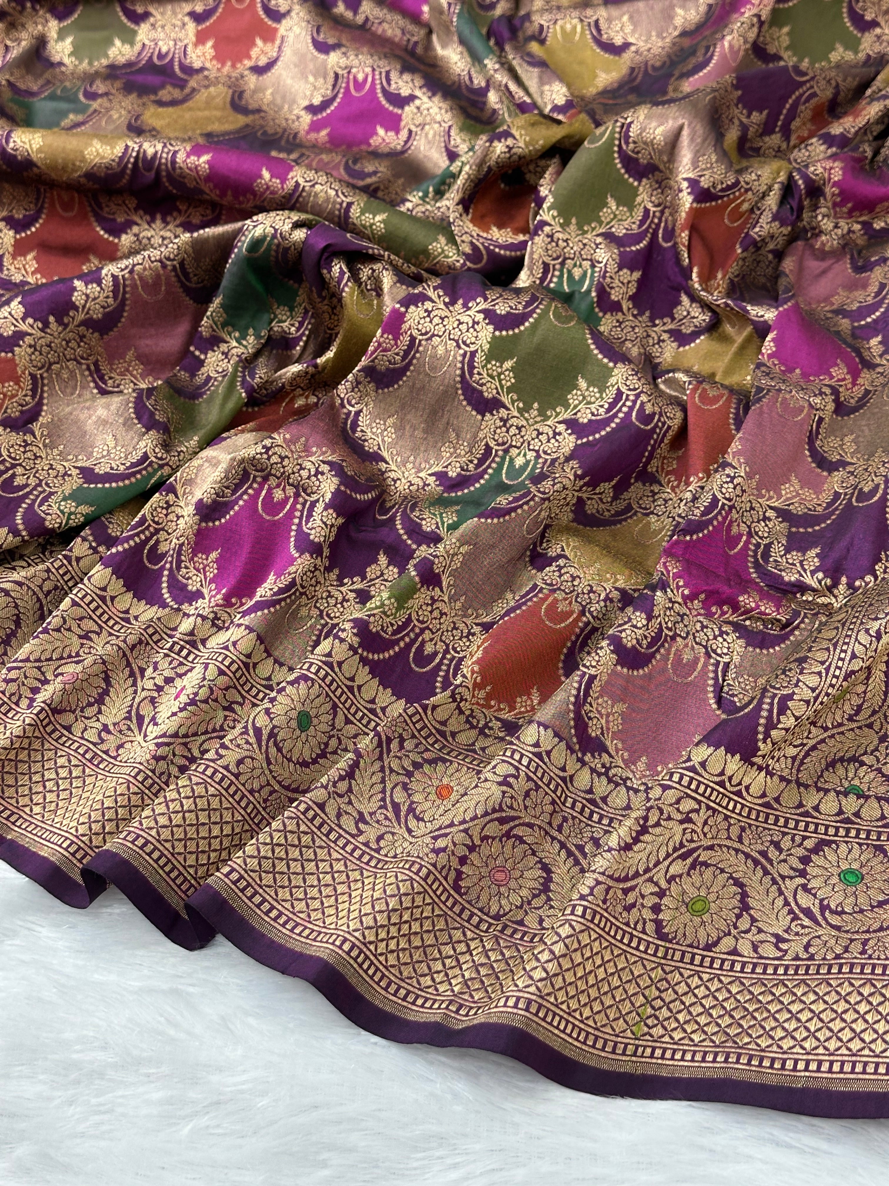 Deep Magenta Rangkaat Pure Katan Silk Banarasi Saree