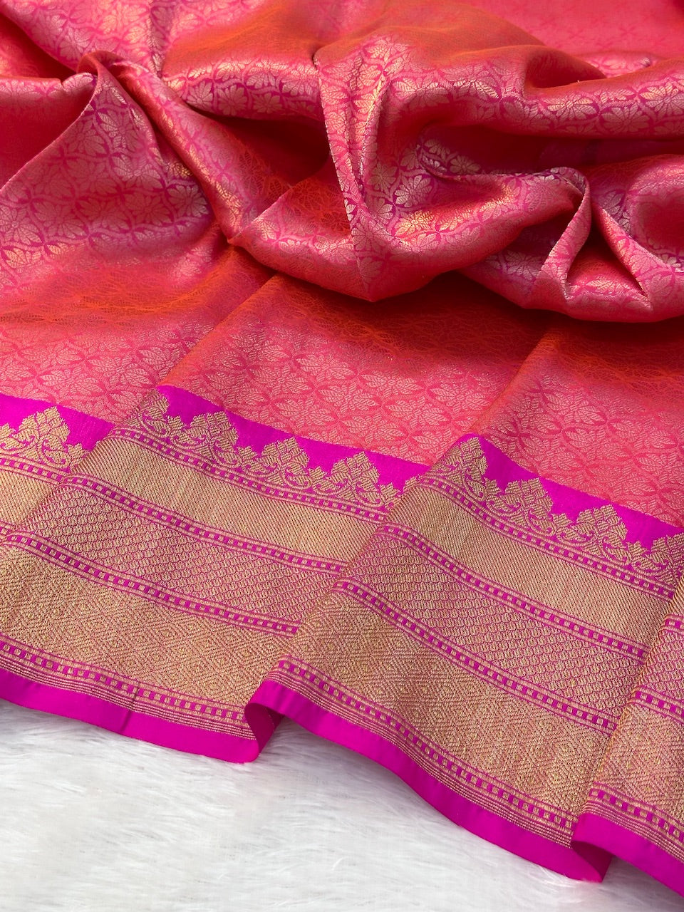 Rani Pink Handwoven Pure Katan Silk (Brocade) Banarasi Saree
