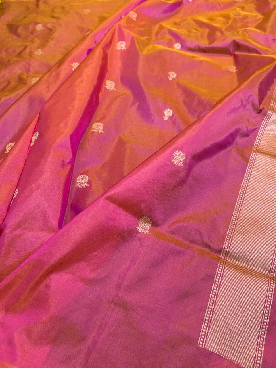 Dark Green Pure Katan Silk Handwoven Banarasi Saree