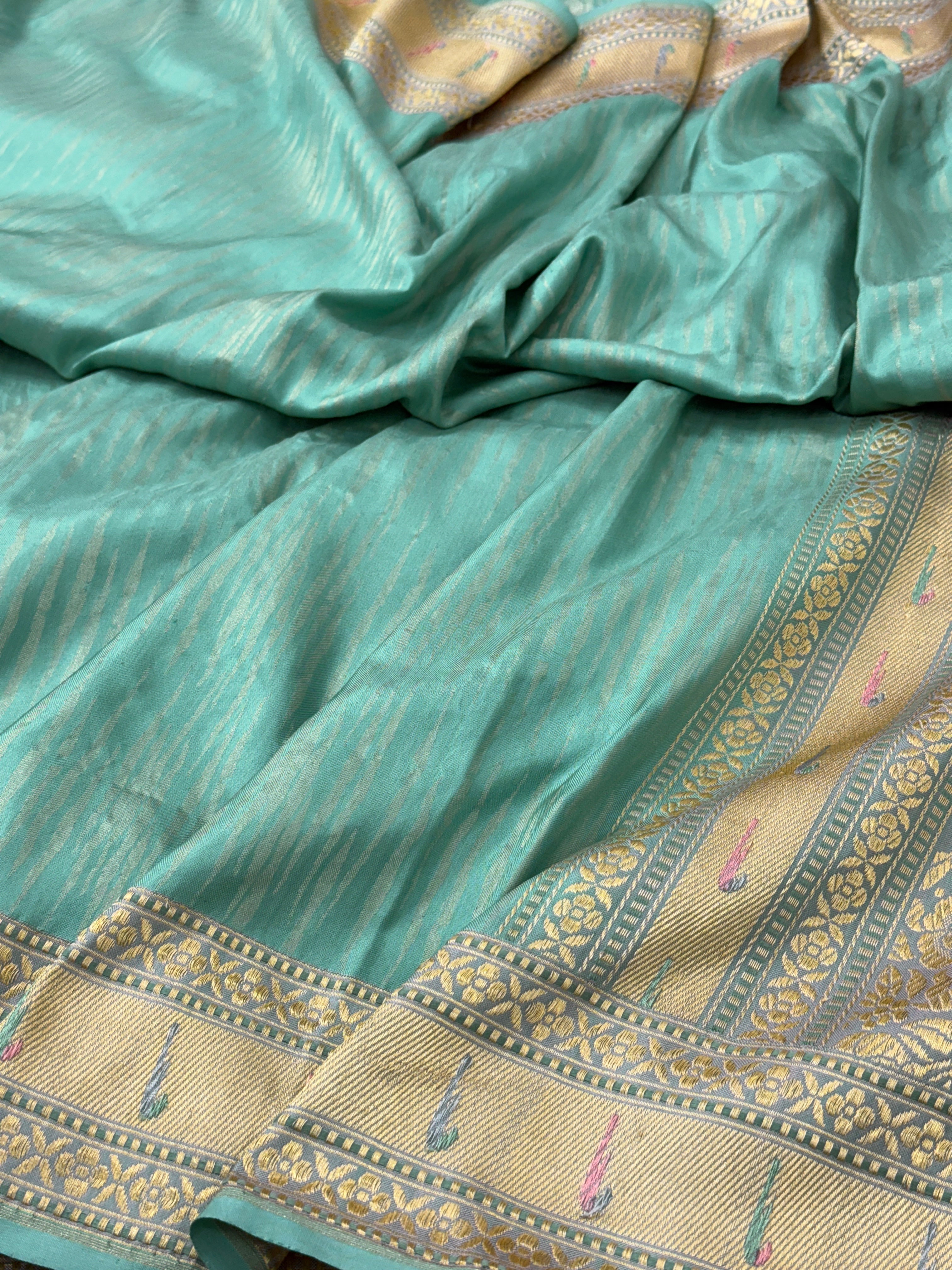 Sea Green Pure Handwoven Banarasi Pure katan Silk Ektara Saree