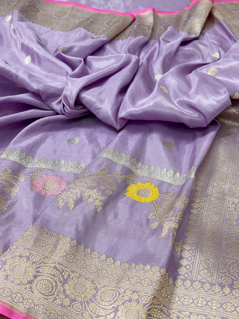 Lovender Pure Handwoven Katan Tissue Silk Banarasi Saree