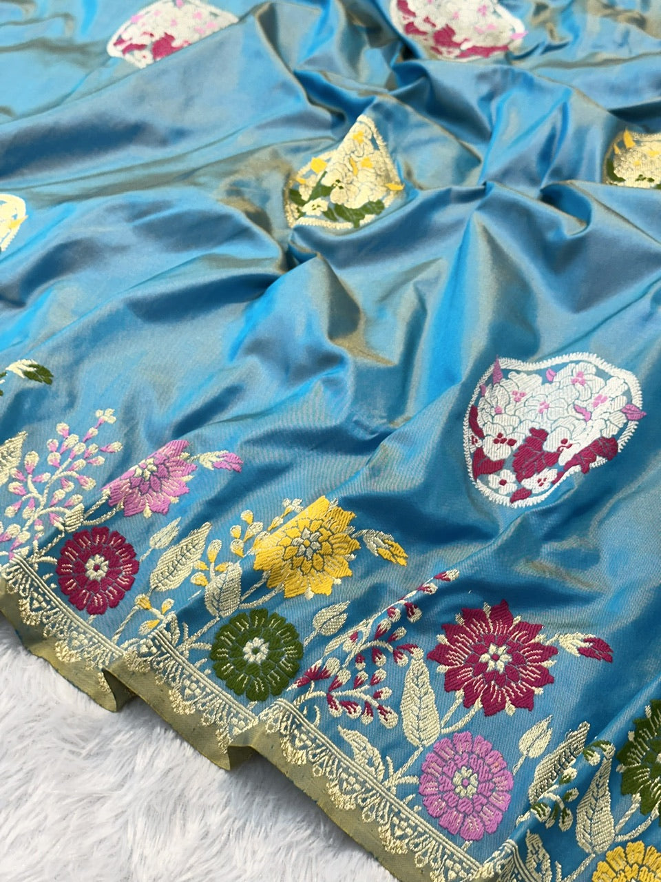 Cornflower Blue Pure Ektara Silk Handwoven Banarasi Saree