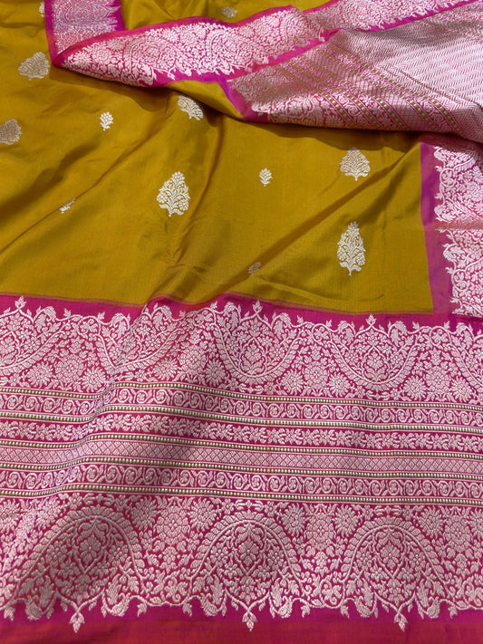 Musterd Pure Handwoven Banarasi Katan Silk Saree (Ektara)