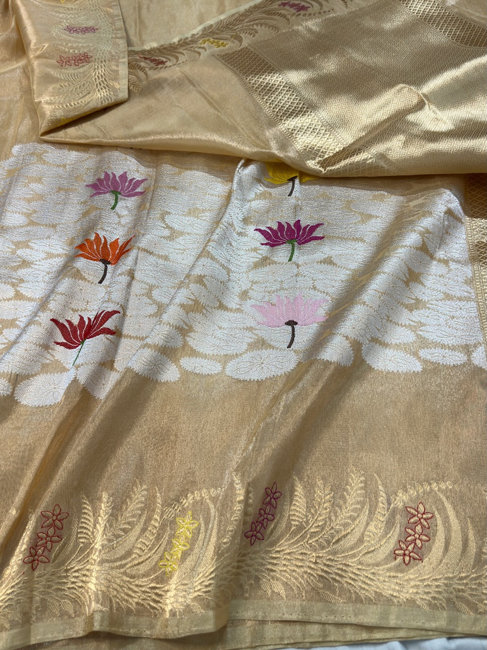 Sandal Handwoven Banarasi Pure Tissue Silk Saree (Middle Design)