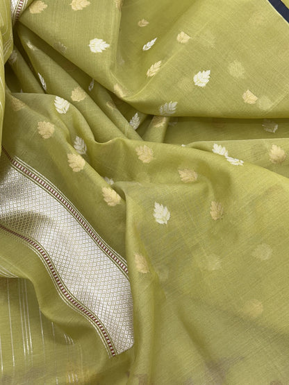 Lime Green Pure Organza Handwoven Banarasi Saree