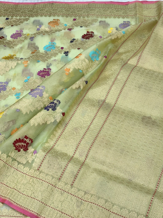 Pista Green Pure Organza Handwoven Banarasi Saree