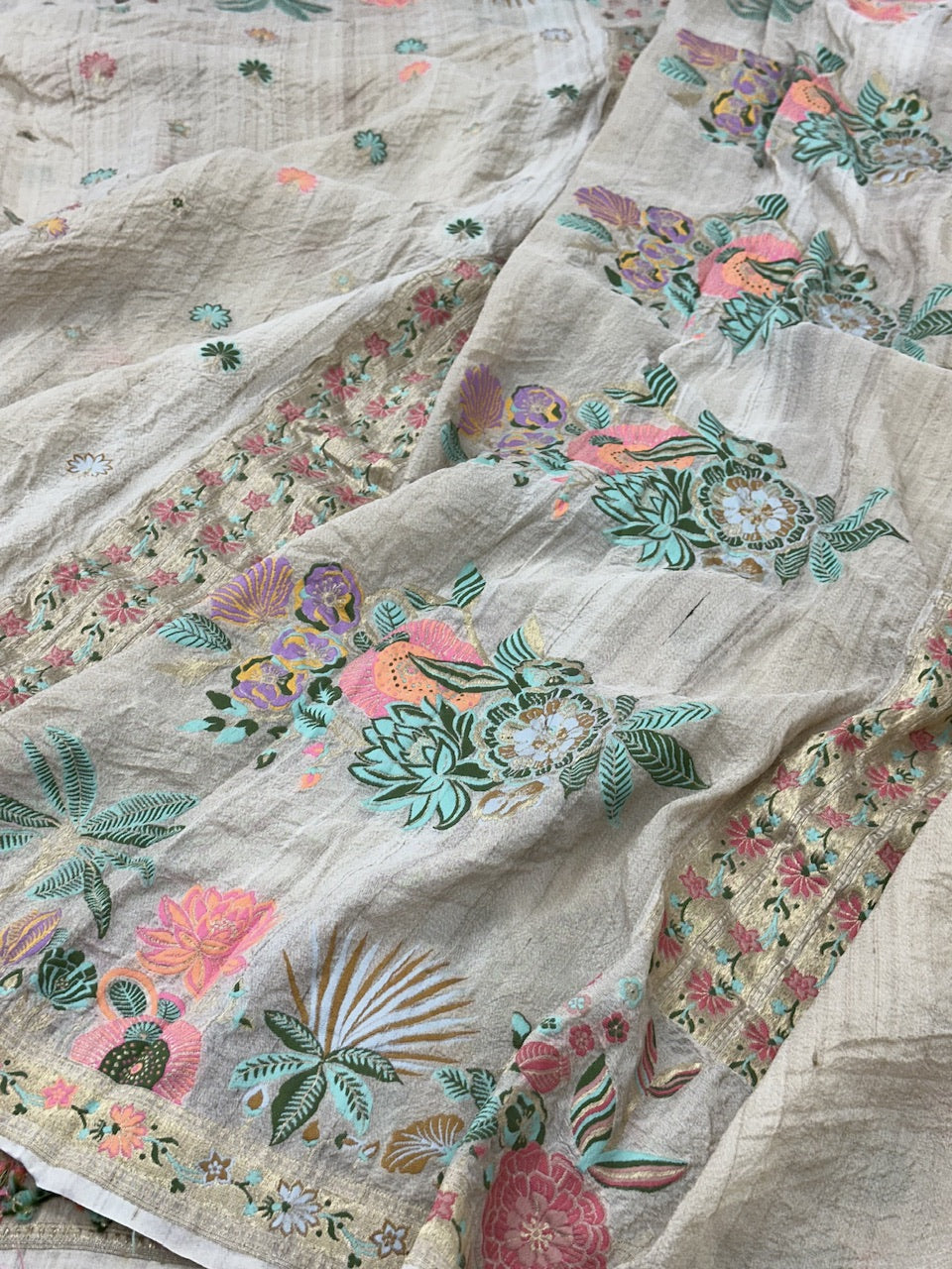 Pure Tussar Georgette Handwoven Banarasi Saree