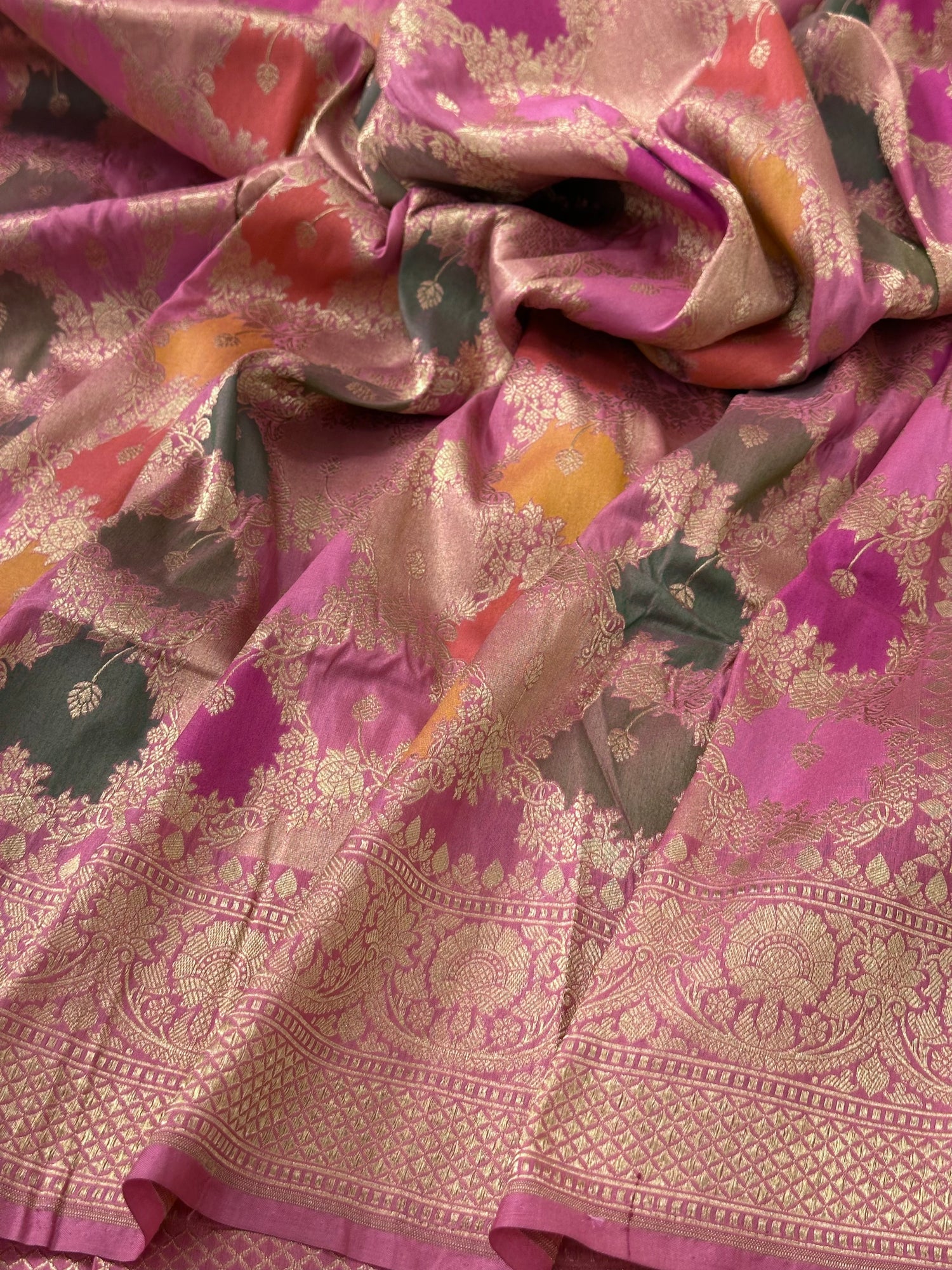 Pink Rangkaat Pure Katan Silk Banarasi Saree