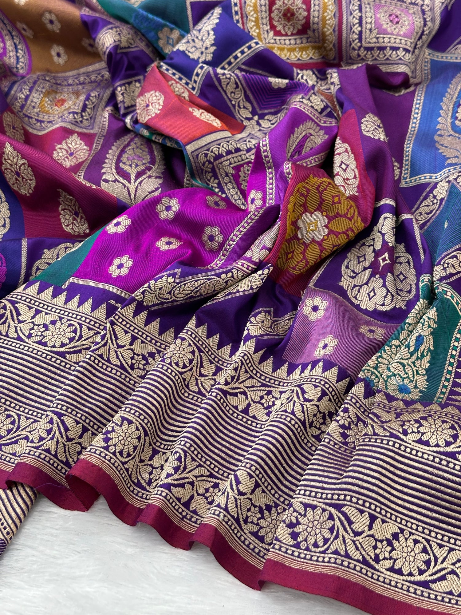 Rangkaat Pure Katan Silk Banarasi Saree
