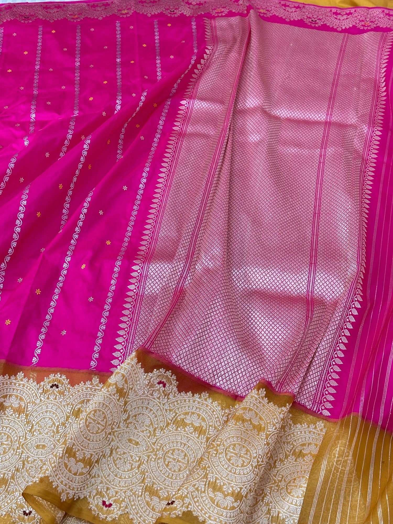 Hot Pink Handwoven Pure Katan Silk Banarasi Saree