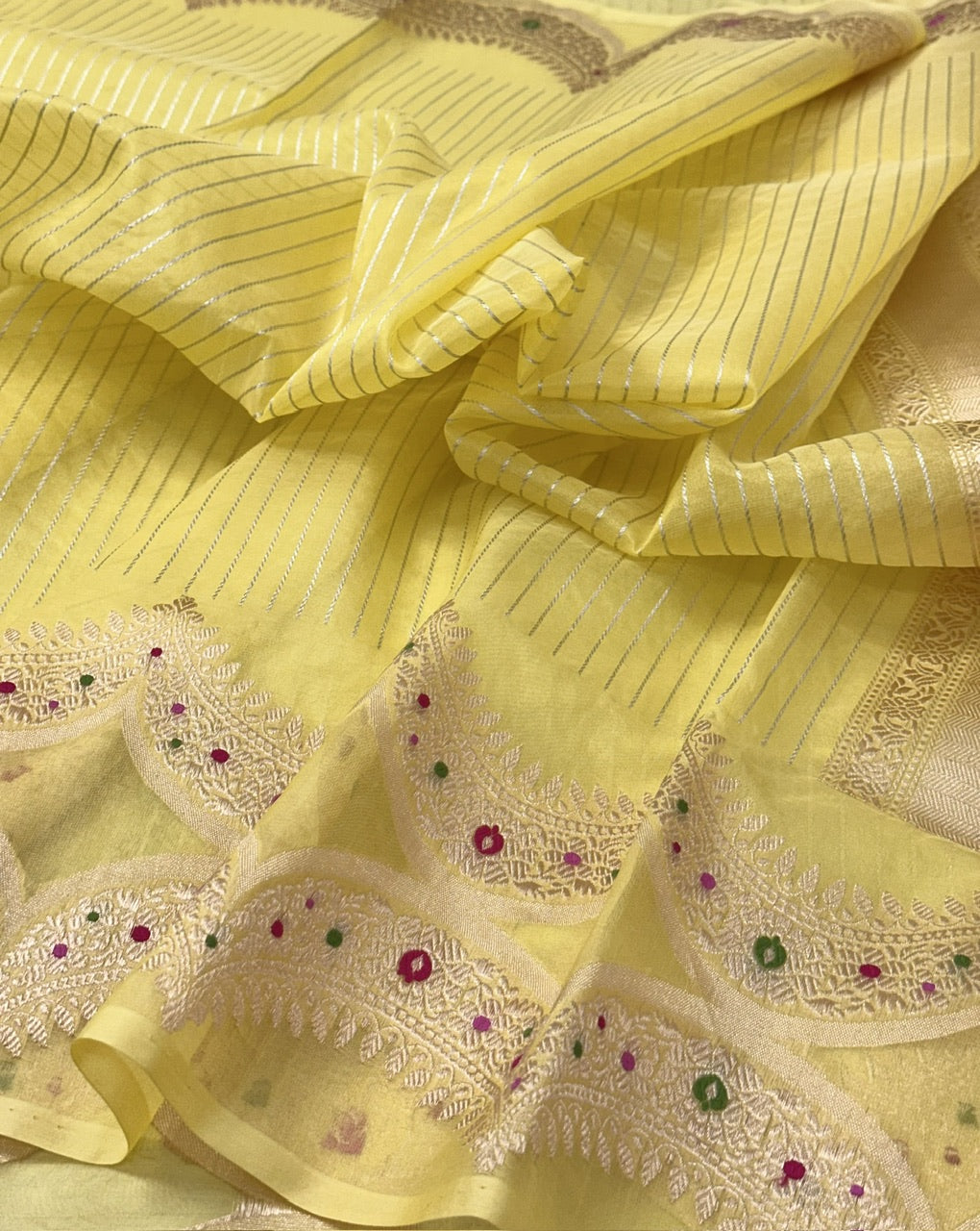 Pine Yellow Pure Handwoven Banarasi Organza Saree