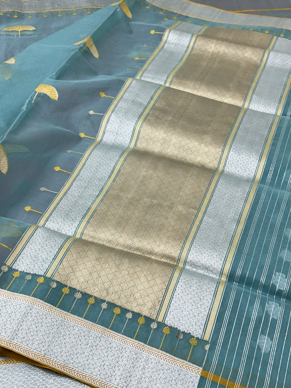 Aqua Teal Pure Handwoven Banarasi Organza Silk Saree