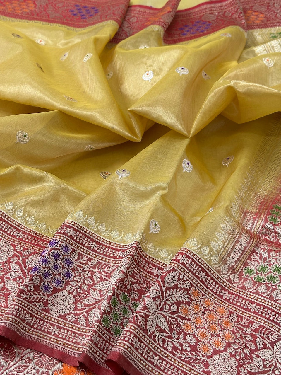 Light Yellow Pure Handwoven Banarasi Tissue Silk Saree