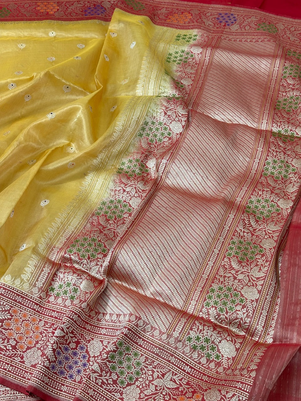 Light Yellow Pure Handwoven Banarasi Tissue Silk Saree