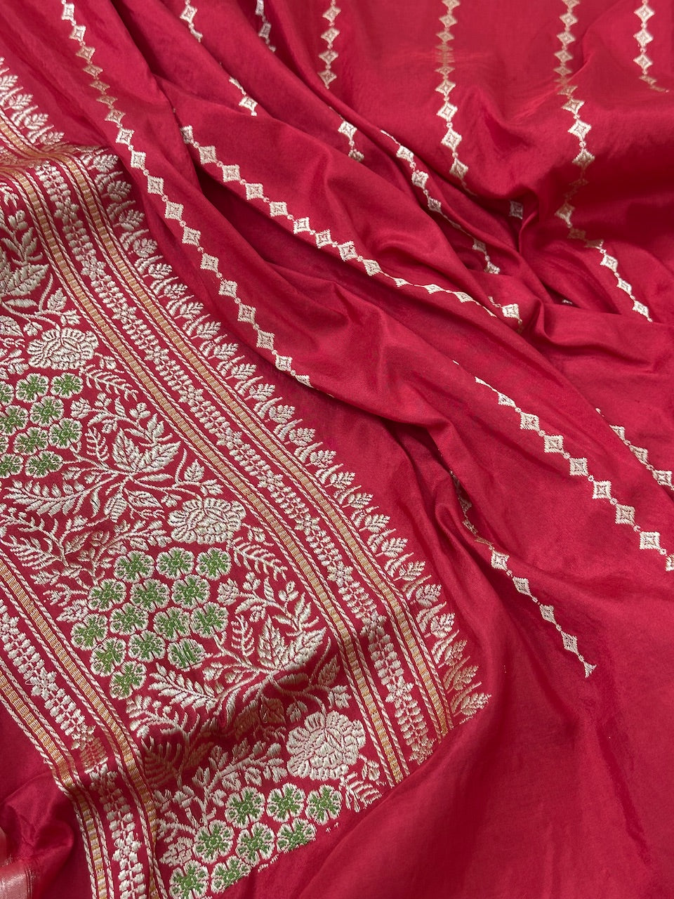 Light Yellow Pure Handwoven Banarasi Tissue Silk Saree