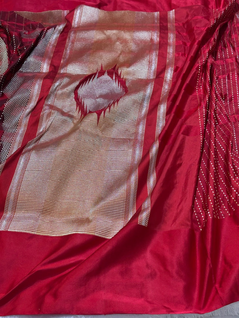 Red Wine Pure Handwoven Satin Silk Banarasi Saree