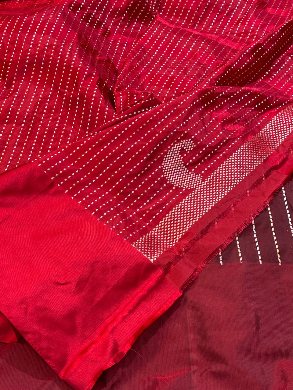 Red Wine Pure Handwoven Satin Silk Banarasi Saree