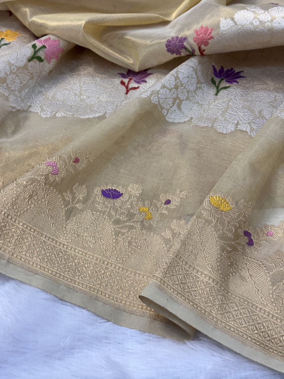 Tusser Shade Pure Tissue Silk Handwoven Banarasi Saree