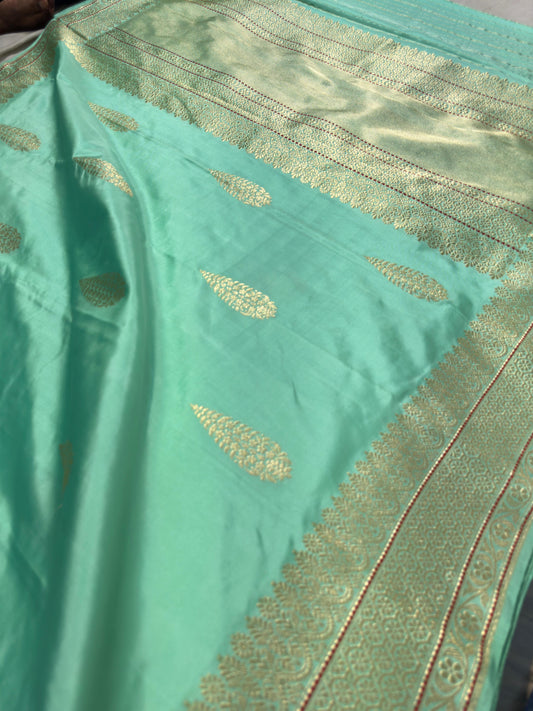 Ekatara Katan Banarasi Kadhwa Saree