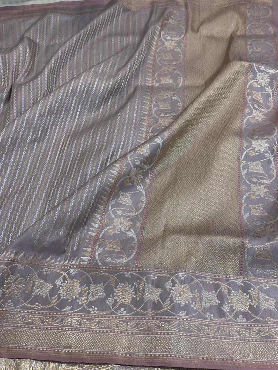 Lilac Grey Shade Pure Katan Silk Handwoven Banarasi Saree