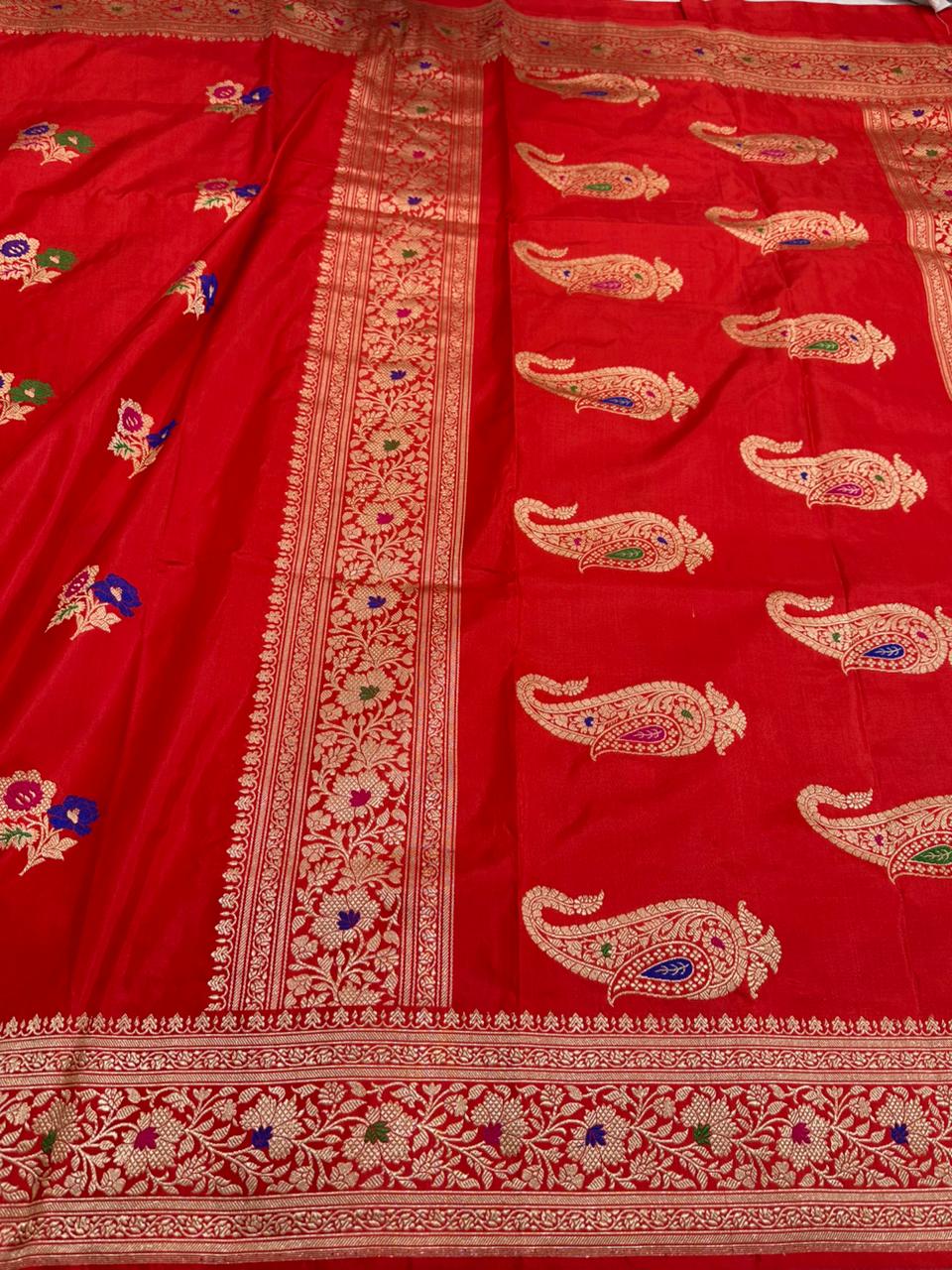 Cherry Red Pure Katan Silk Handwoven Banarasi Saree