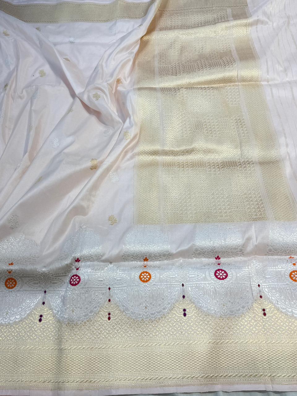 Light Pink Pure Katan Silk Handwoven Banarasi Saree
