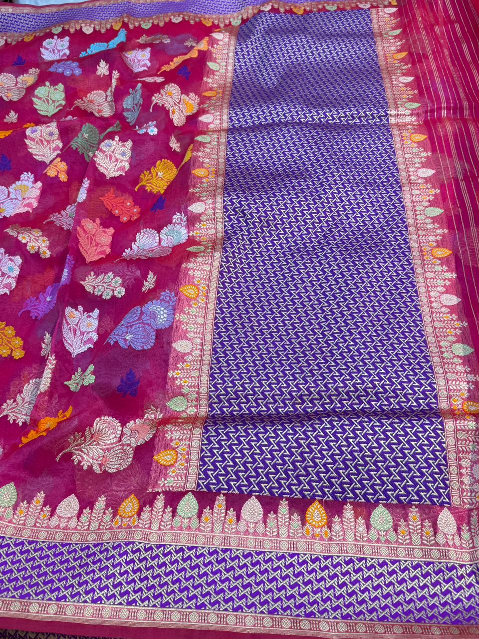 Hot Rani Pink Pure Kora (Organza) Silk Handwoven Banarasi Saree