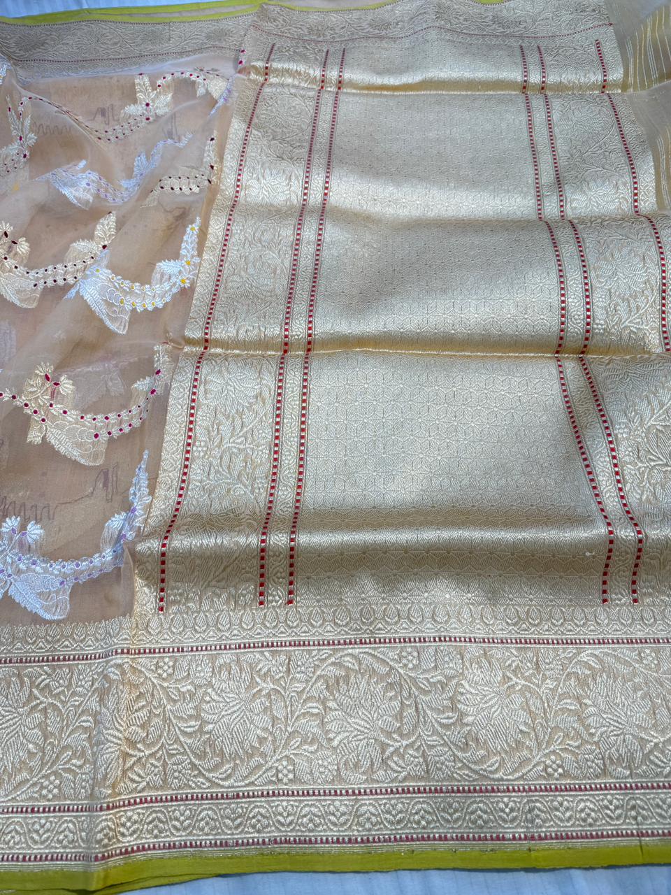 Beige Shade Pure Kora (Organza) silk Handwoven Banarasi Saree