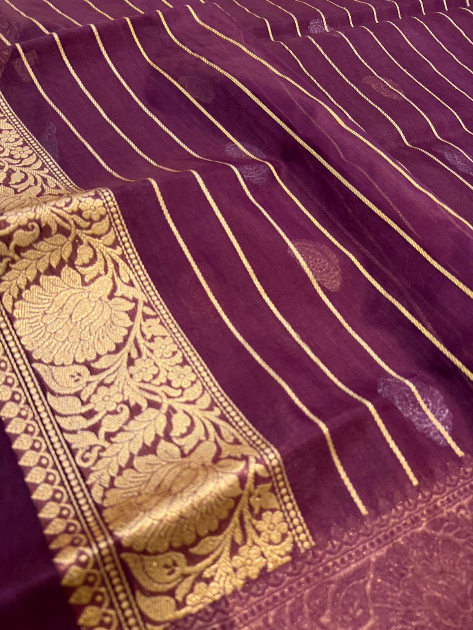 Wine Shade Pure Kora (Organza) Silk Handwoven Banarasi Saree