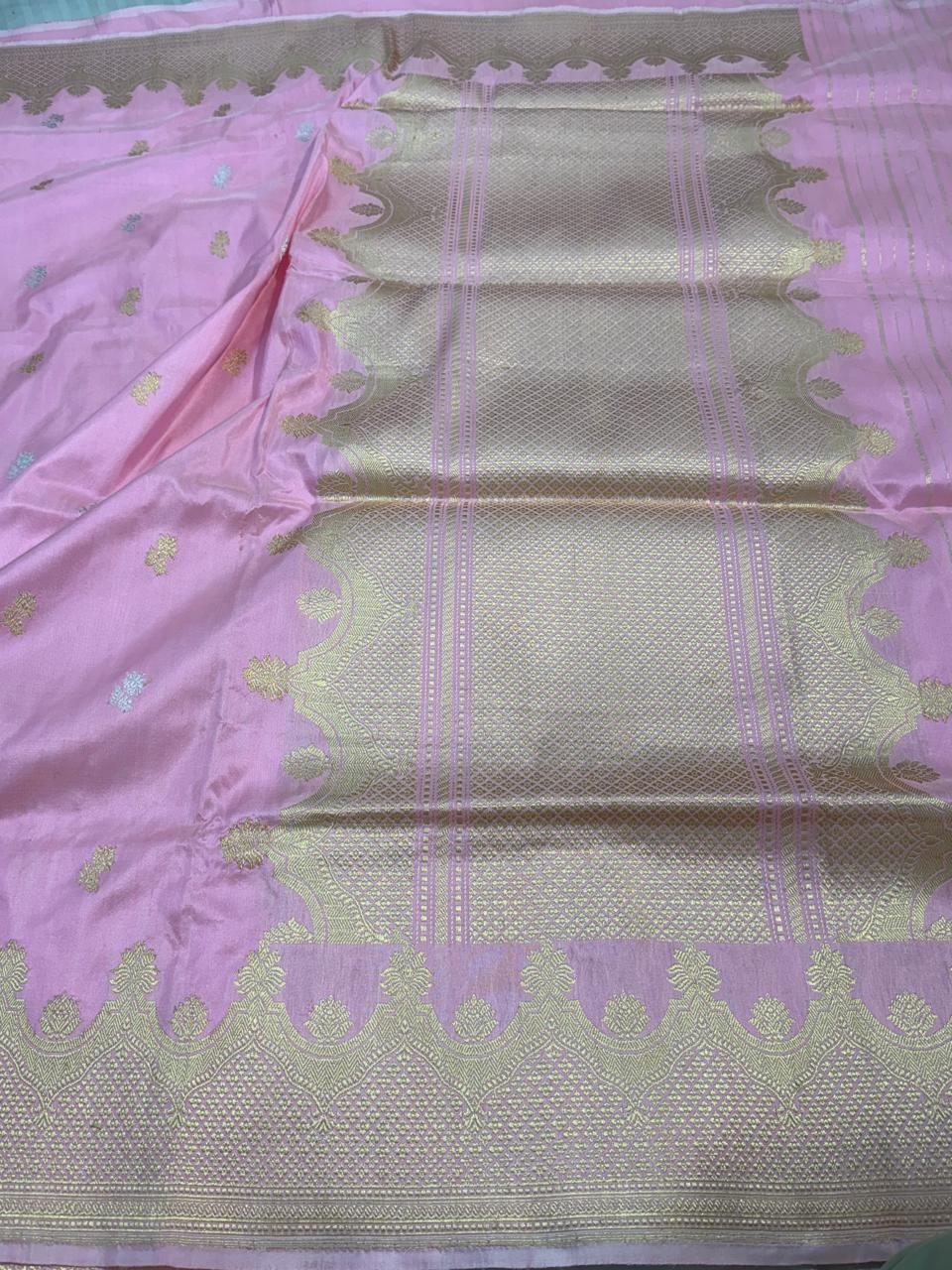 Baby Pink Shade Pure Katan Silk Handwoven Banarasi Saree