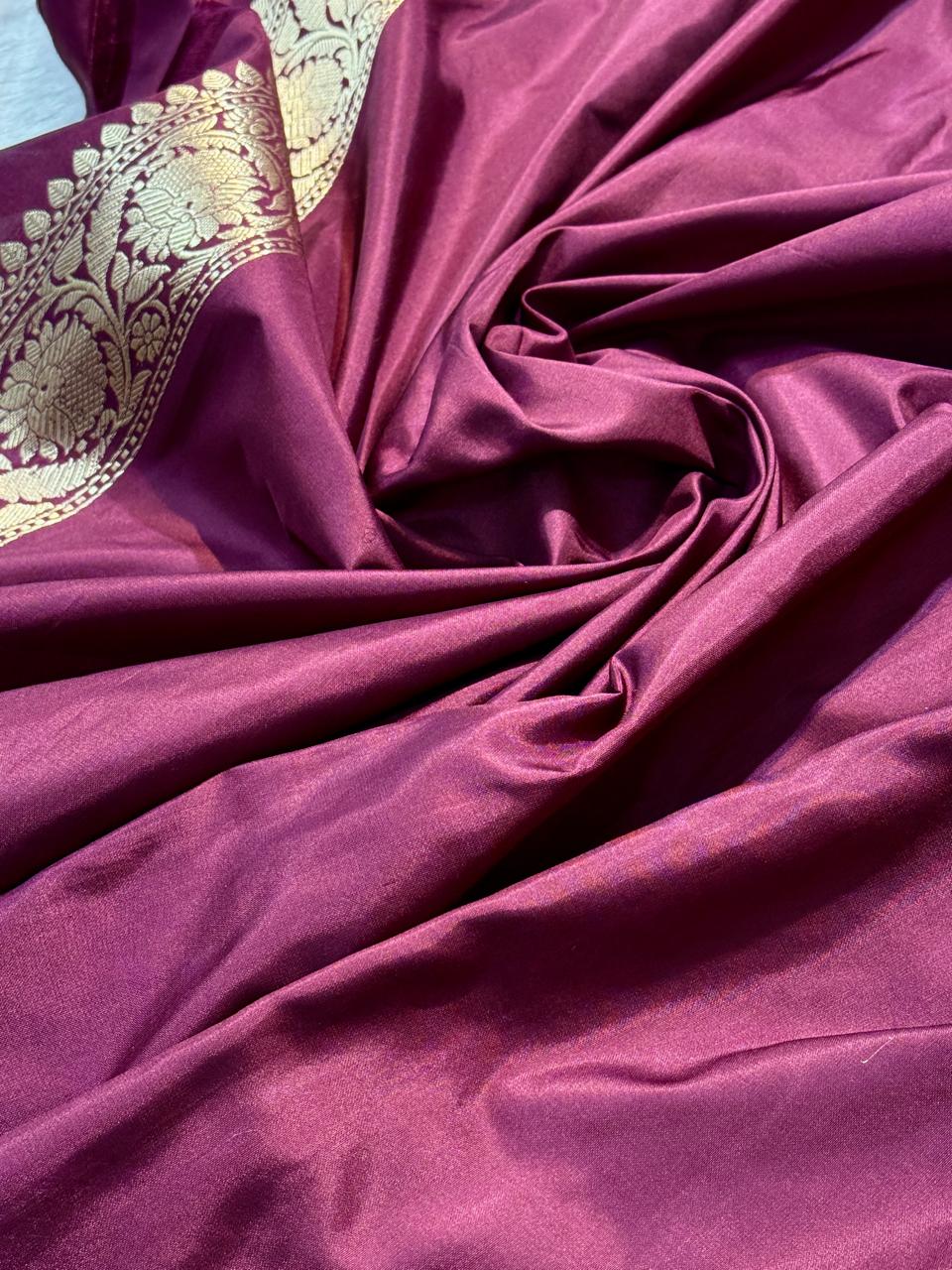 Magenta Wine Pure Katan Silk Tilfi Jangla Handwoven Banarasi Saree