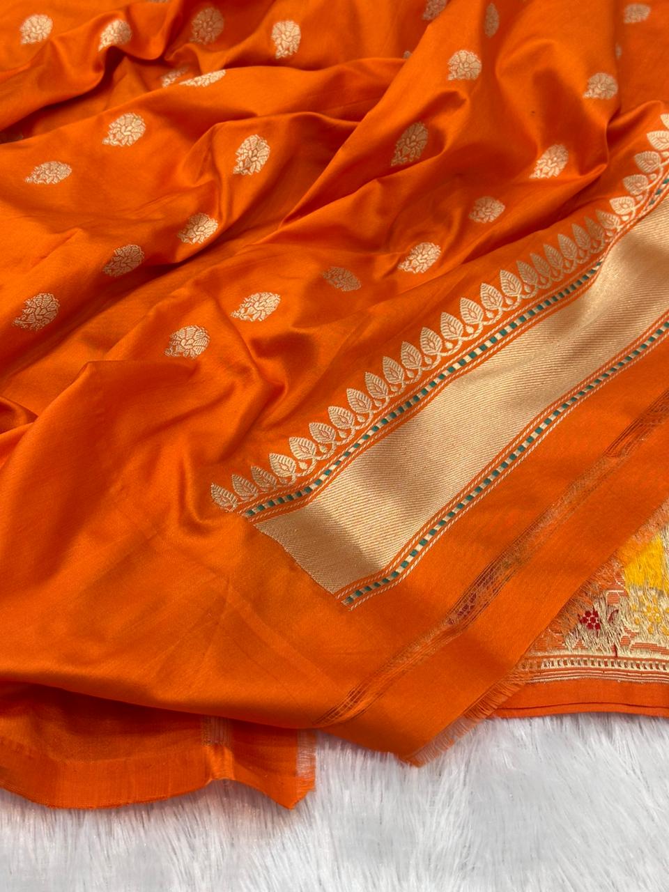 Lilac Pure Handwoven Banarasi  Tissue Silk Saree