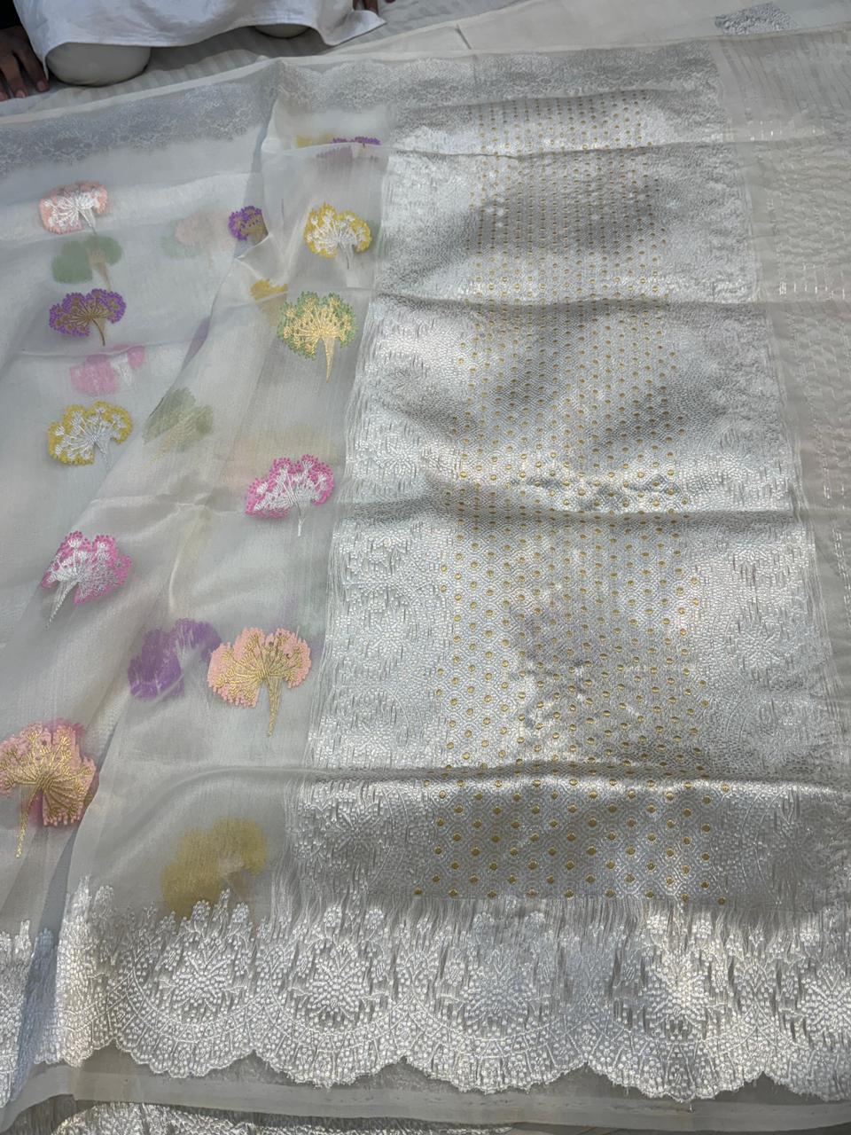 Sky Grey Pure Kora (Organza) Silk Handwoven Banarasi Saree