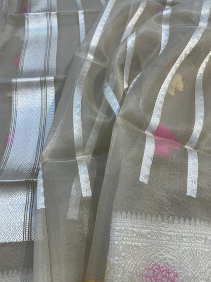 Spanish Grey Pure Organza Silk Handwoven Banarasi Saree